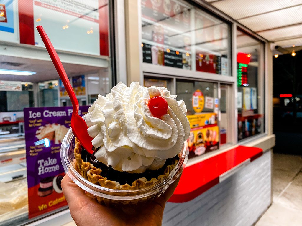 Williamsburg Restaurants - Brusters Real Ice Cream