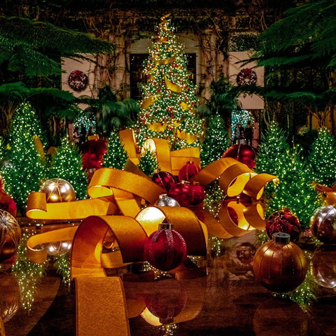 Christmas in Longwood Gardens, Kennett Square PA- photo credit Keryn Means of DCTravelMag.com and a washington DC travel expret